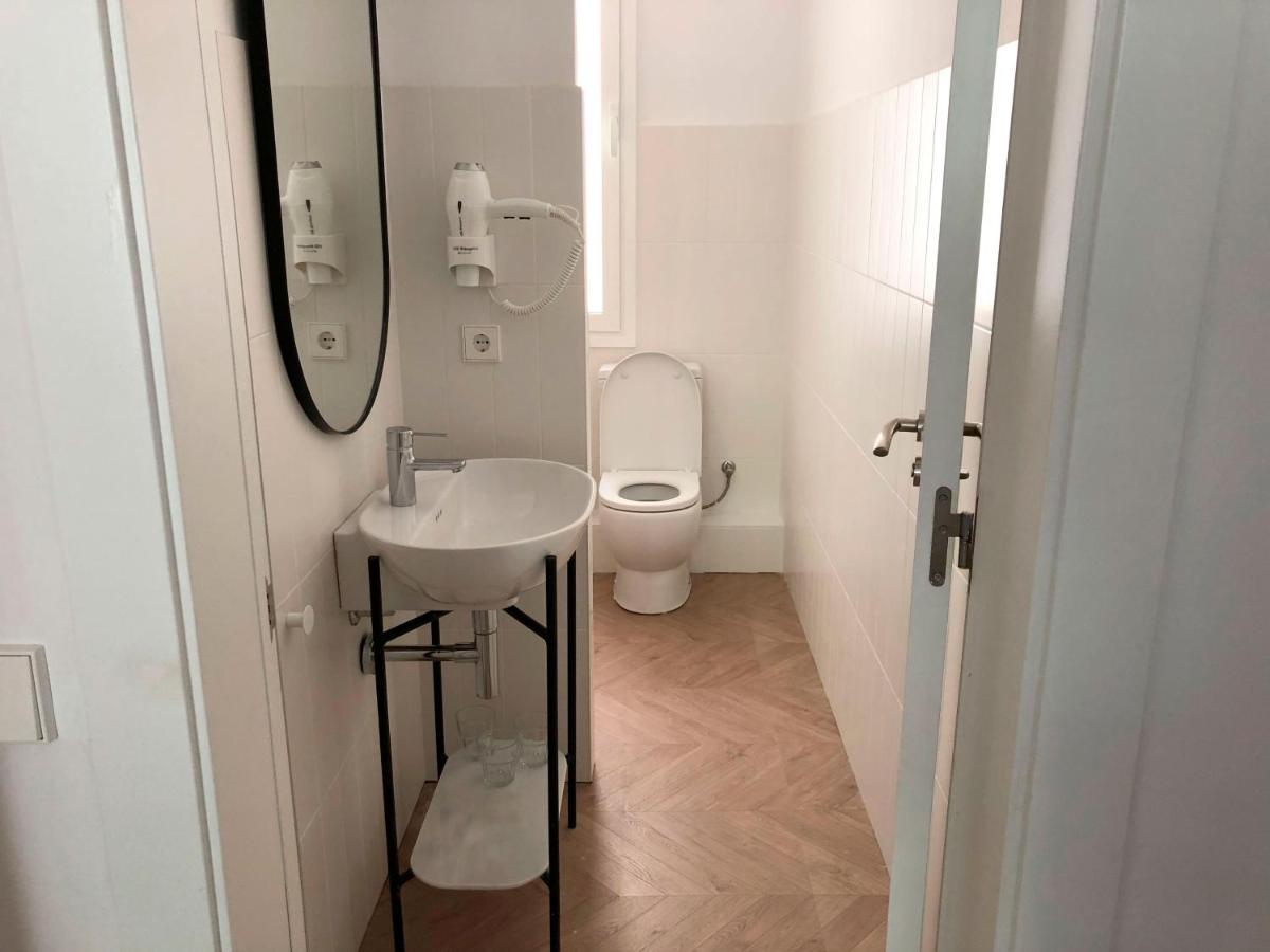 The Mo House Hotel Barcelona Ngoại thất bức ảnh